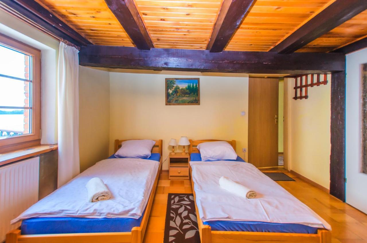 Karczma U Wallenroda Рын Экстерьер фото